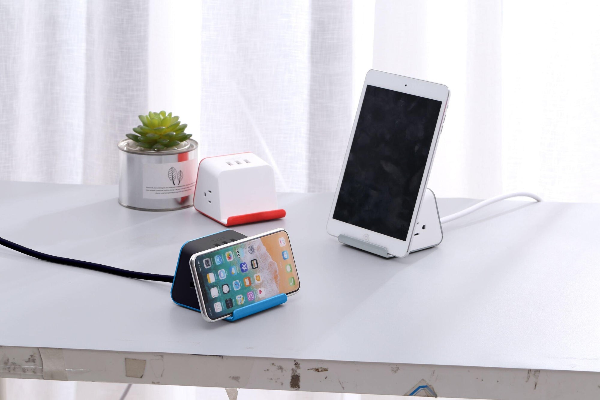 MyDesktop 29W Wireless Charging Stand with 3 USB Ports and 2 Power Outlets - Grey - RapidX